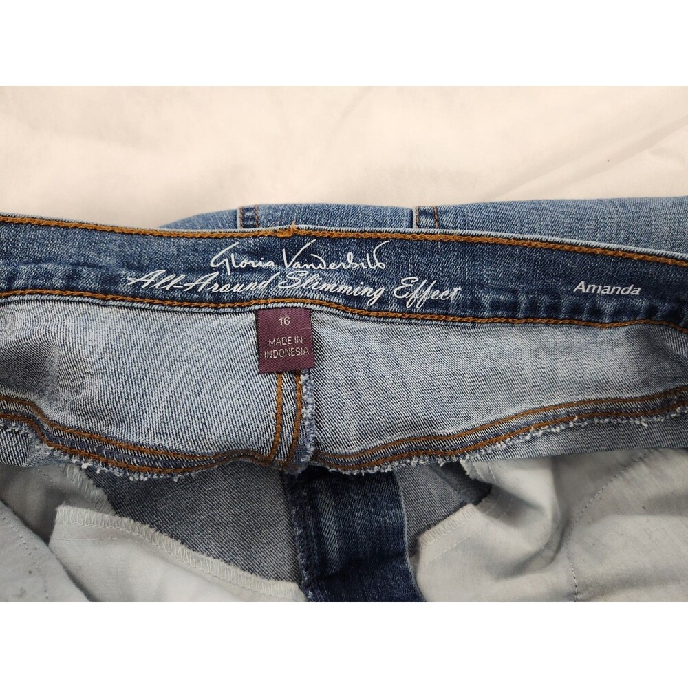 Gloria Vanderbilt Amanda Embroidered Floral Jeans Women’s 16 Blue Slim Straight - Picture 4 of 11